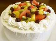 A picture of kiwi and fruit cream