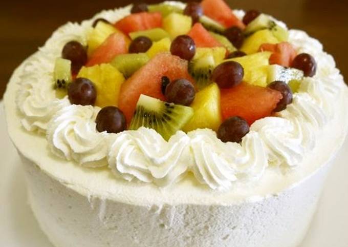 Simple Way to Make Any-night-of-the-week Summer Fruit Decorated Cake