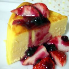A picture of Healthy Tofu Cheesecake Made in a Rice Cooker.