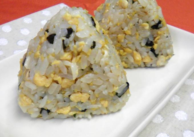 Real Nori Seaweed and Egg Rice Balls