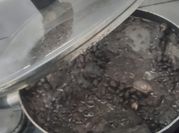 Una foto de asado de cerdo con frejoles