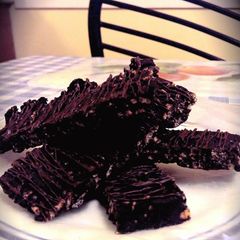 A picture of Dark Chocolate Crunch Bars!.