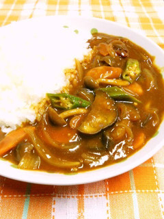 A picture of Simple and Quick Curry Rice in 15 Minutes.