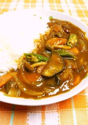 A picture of Simple and Quick Curry Rice in 15 Minutes.
