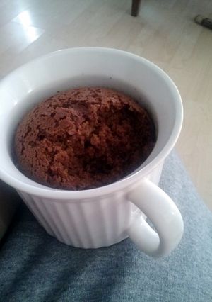 A picture of Griff's moist and fluffy ginger bread cake.