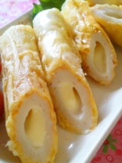 A picture of Crispy & Creamy Double Cheese Chikuwa.