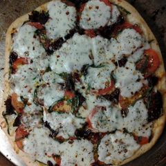 A picture of Sammie's Margherita Pizza.