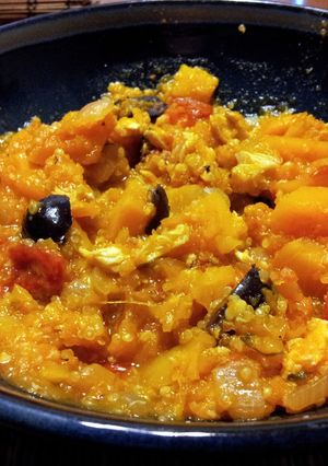 A picture of Chicken stew with butternut squash and quinoa.
