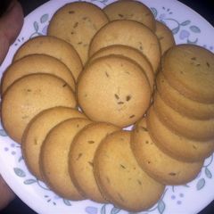 A picture of Cumin cookies.