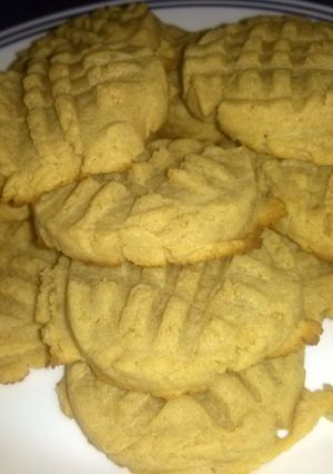 A picture of Splenda peanut butter cookies.