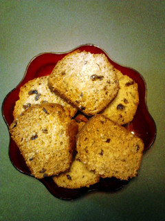 A picture of Flavorful Banana Raisin Bread.