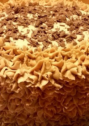 A picture of Fluffy Peanut Butter Frosting.