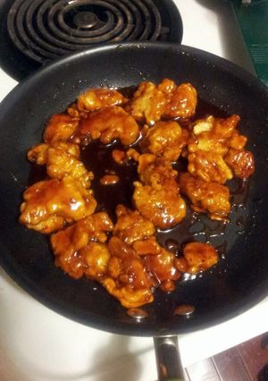 A picture of Homestyle General Tso's chicken.