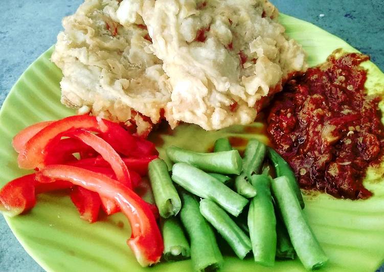 Langkah Mudah untuk Menyiapkan Steak telur,sambal asam manis, Bisa Manjain Lidah