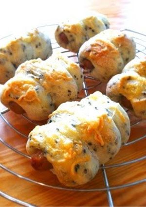 A picture of Crispy Sausage Bread With Black Sesame Seeds.
