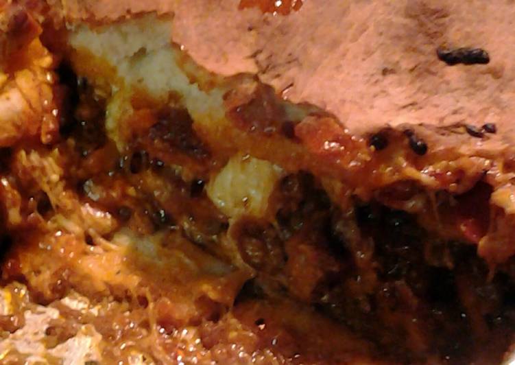 Step-by-Step Guide to Prepare Homemade skunks pizza pie