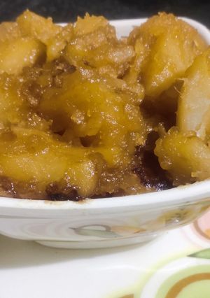 गुड़ वाला शकरकंद का हलवा (Gur wala shakarkand ka halwa recipe in Hindi) रेसिपी मुख्य फोटो