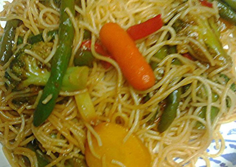 Easiest Way to Cook Appetizing Vegetable lo mein