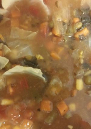 A picture of Easy crockpot vegetable soup.