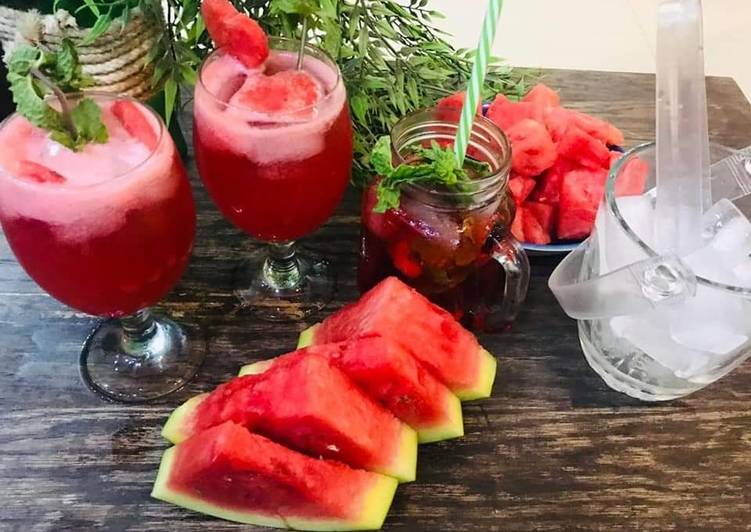 Recipe of Super Quick Homemade Watermelon 🍉 Drink!