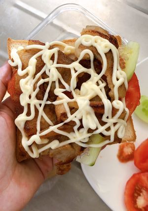 Hình của món Bánh mỳ Doner.