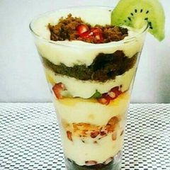 A picture of Custard Delight.
