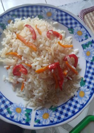 Una foto de Arroz encebollado
