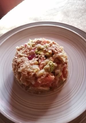 Una foto de Timbal de verduras y atún