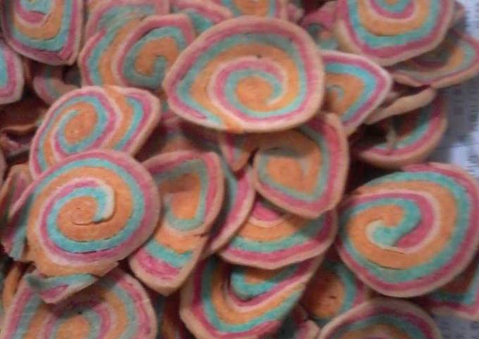 Bagaimana Menyiapkan Kuping gajah pelangi yang Enak Banget