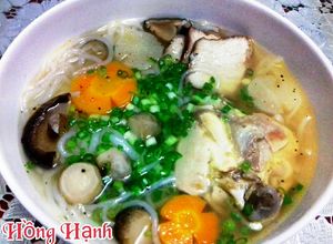 Hình của món Bánh Canh Gà Nấm.