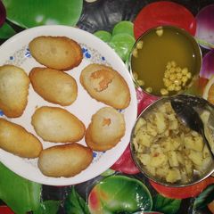 Suji golgappe A picture of Suji golgappe.