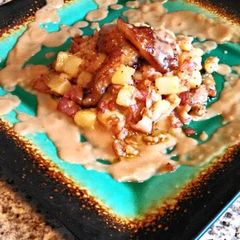A picture of Elvis hash.