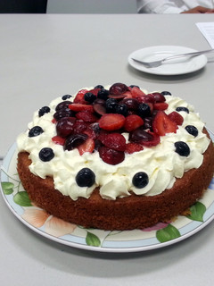A picture of Victoria Sponge Cake.