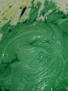 A picture of French Vanilla Frosting.