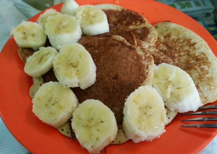 Banana oats pancakes