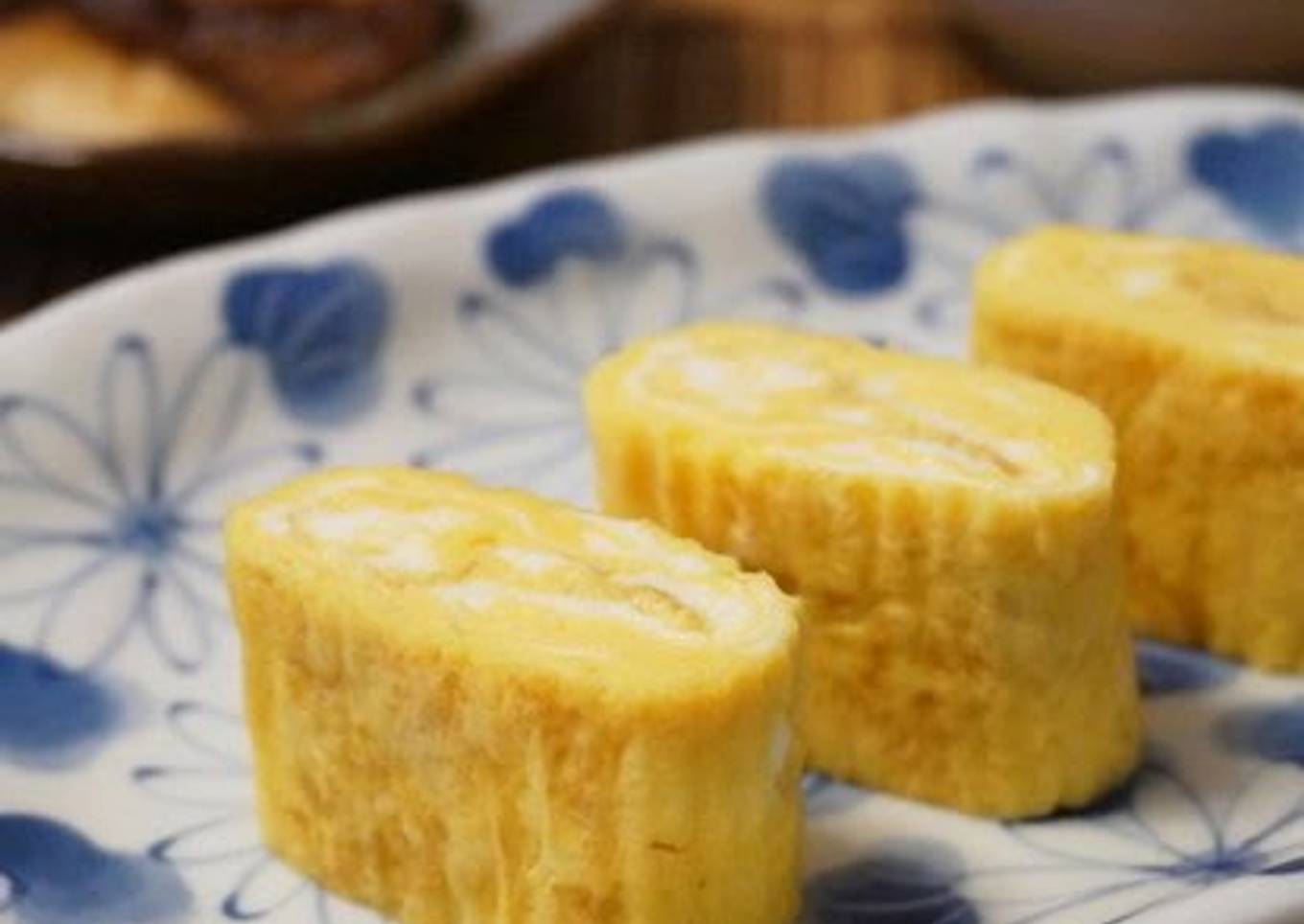 Sweet & Thick Tamagoyaki (Rolled Omelette)