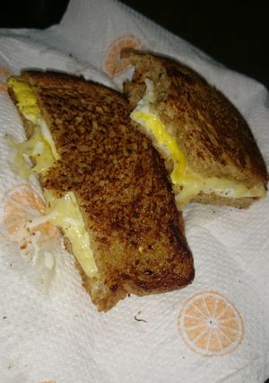 A picture of 1 egg situation toast n cheese :).