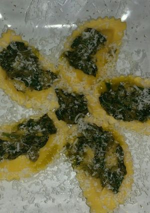 A picture of Spinach Cheese Ravioli.