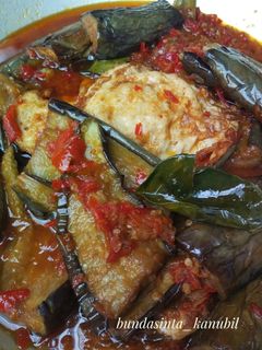 Foto resep Balado terong dan telur ceplok
