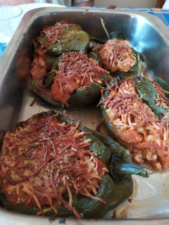 Una foto de Pimientos verdes rellenos