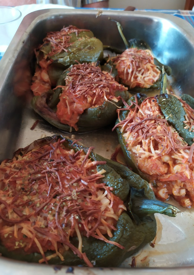 Una foto de Pimientos verdes rellenos