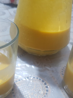 A picture of Healthy mango lassi.