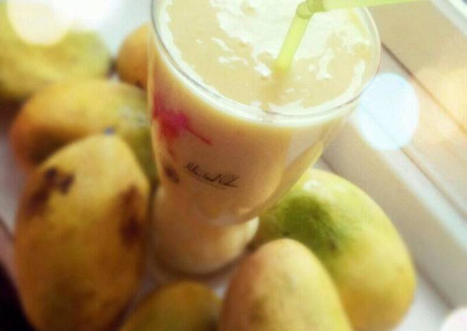 Mango Milkshake