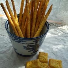 A picture of Carrot Pretzel Sticks.