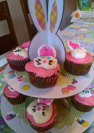 A picture of Bunny Cupcake Toppers.