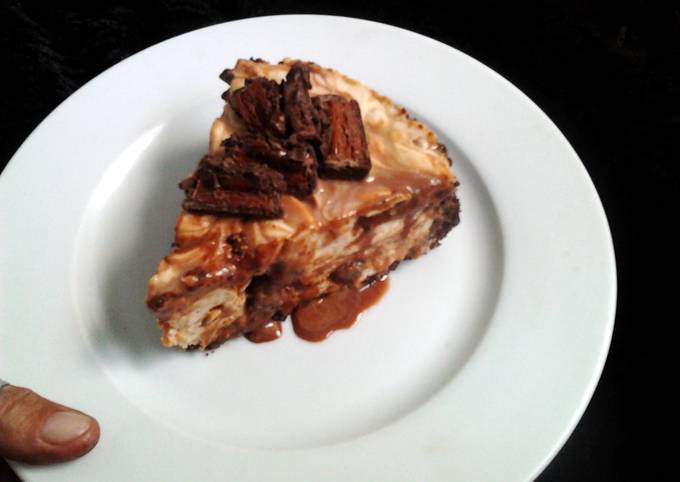 Ladybirds Mars Bar Cheese Cake .