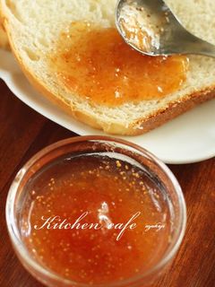A picture of Fig Jam.