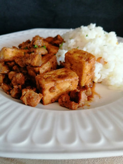 Una foto de Tofu en salsa de miso