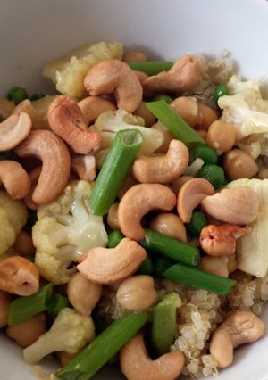 A picture of cauliflower chick pea curry.