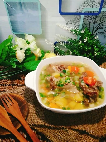 Langkah Mudah untuk Menyiapkan Resep Sop Tulang Sapi yang  Bikin Ketagihan Anti Ribet, Lezat Sekali